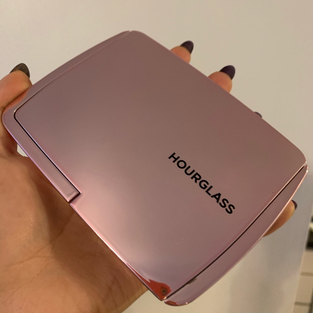 Hourglass Ambient Light Palette- Vol. 4